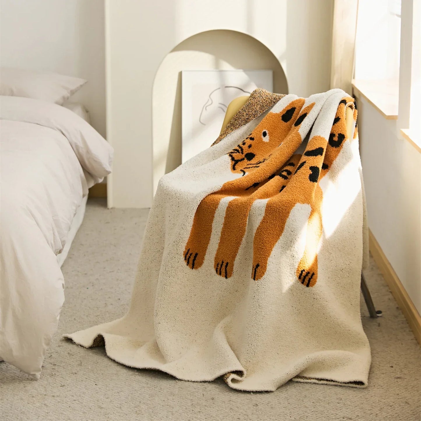 DecorBites™ Kawaii Cat Jacquard Knitted Blanket