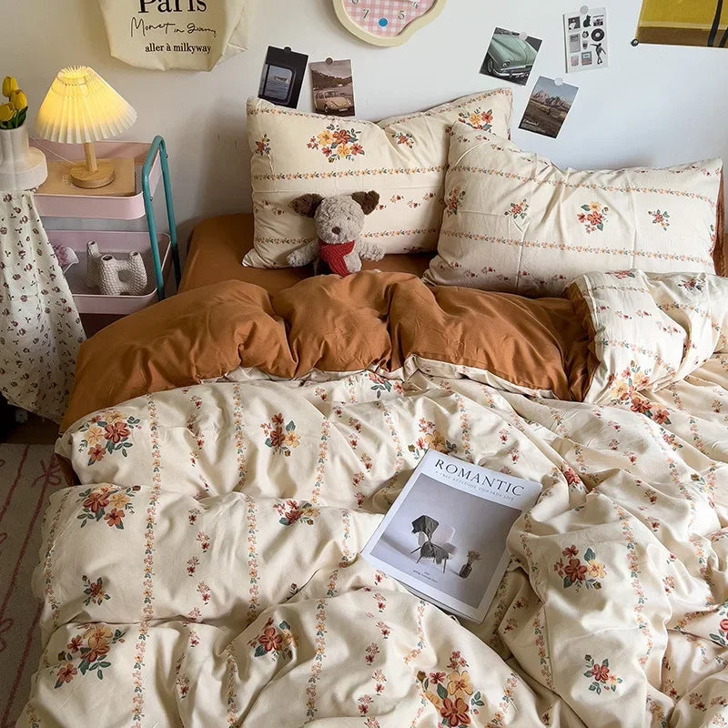 DecorBites™ Cartoon Style Printed Comforter Set 4Pcs Lightweight Duvet Kits Bedding Set