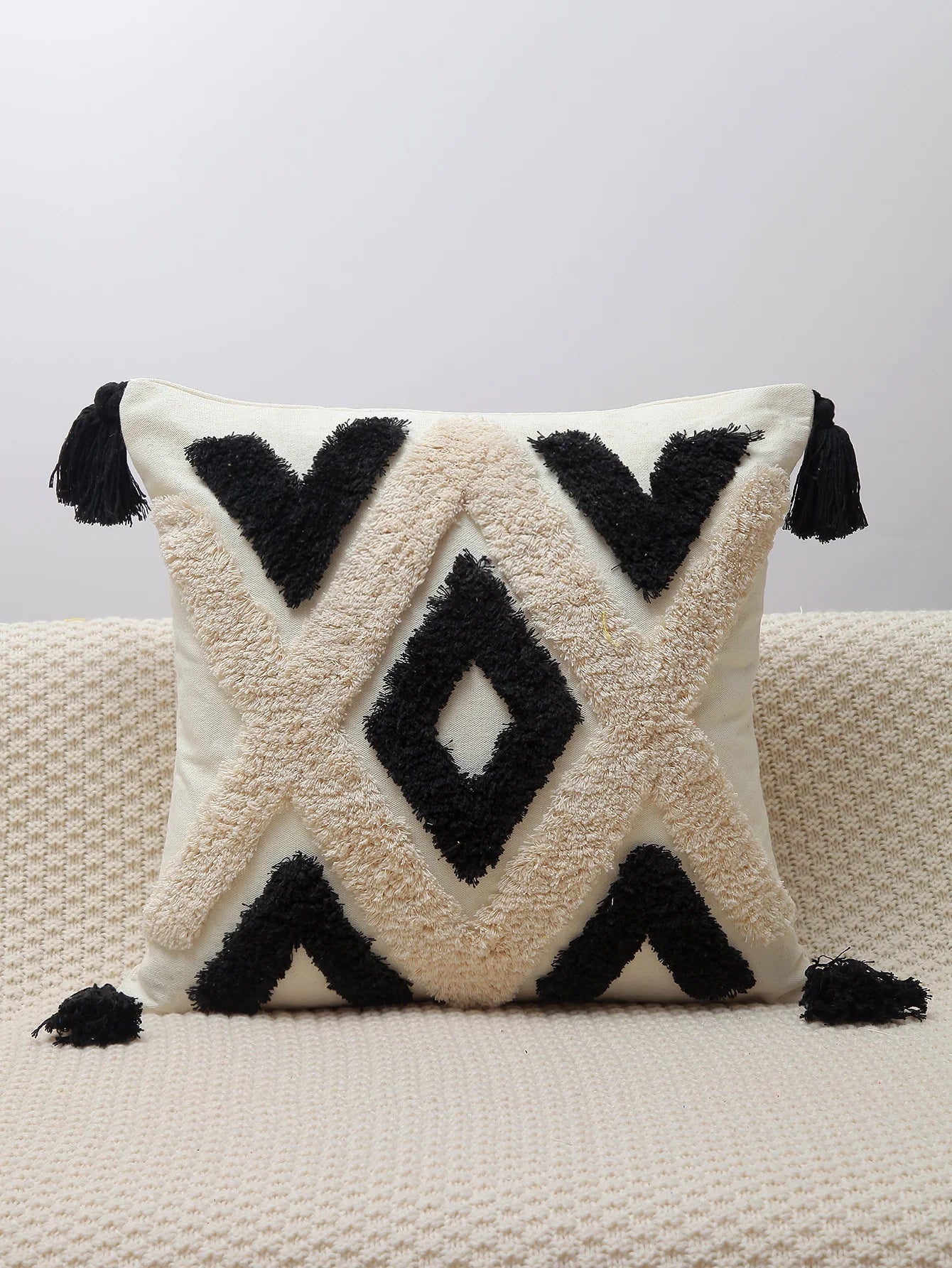 DecorBites™ Fundas de almohada bordadas en chenilla geométrica, estilo boho marroquí