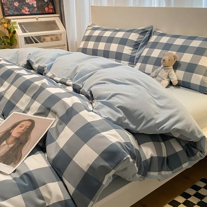 DecorBites™ Japanese Grid Printed Cotton Bedding Set in Queen/King for Cozy Sleep