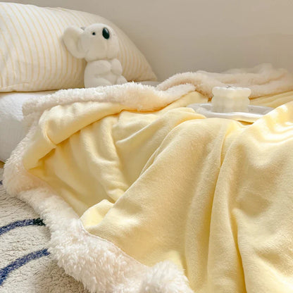 Decobites Plush Lamb Wool Bed Blanket, Soft Cozy Velvet, Warm Fluffy Flannel, 150x200cm, 200x230cm