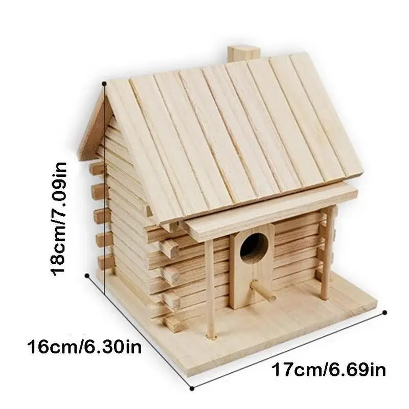 Caja nido de madera hecha a mano para pájaros, ideal para decoración exterior.