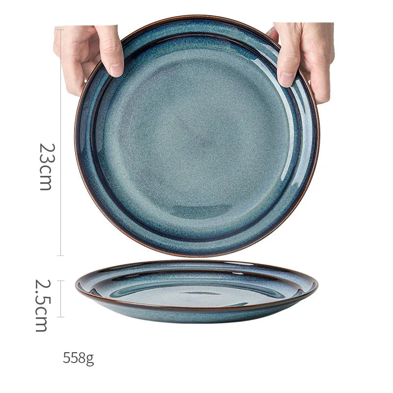 طبق عشاء من السيراميك الأزرق الجميل من DecorBites™