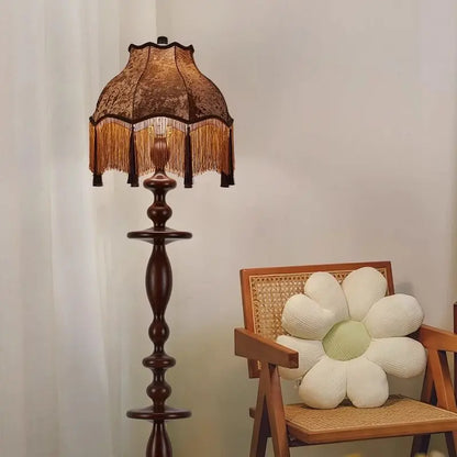 DecorBites™ Chinese Tassels Floor Lamp Retro Warm LED Lighting Luxurious Home Decor