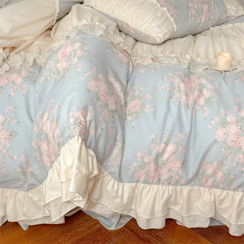 Decobites French Floral Bedding Set: Vintage Country Flowers with Ruffles, Duvet Cover, Flat Sheet & Pillowcases