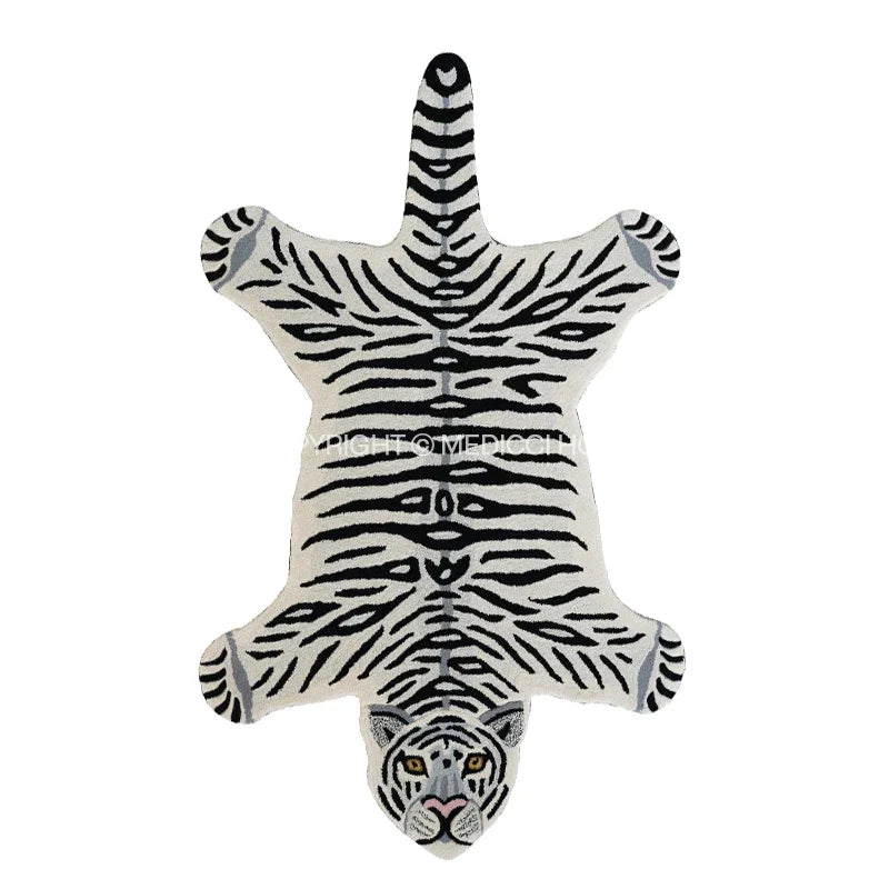 DecorBites™ Boho Black Bear Rug 80x120cm: Hand Tufted Animal Shaped Area Carpet