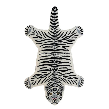 DecorBites™ Boho Black Bear Rug 80x120cm: Hand Tufted Animal Shaped Area Carpet