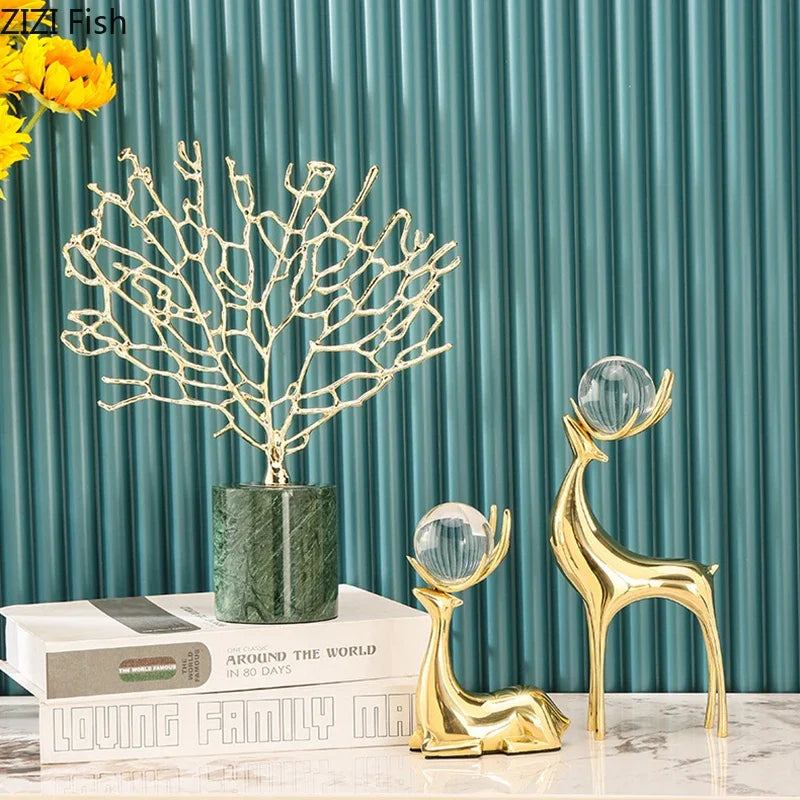 Decorbites™ Escultura de Asta de Ciervo de Bolas de Cristal Doradas - Decoración de Habitación