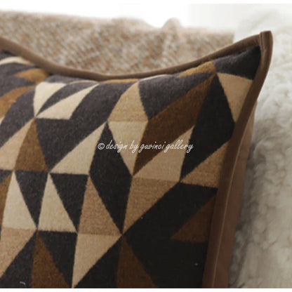 Funda de cojín DecorBites™ geométrica de piel marrón con diseño de empalme, 45x45 cm, funda de cojín cuadrada de lujo