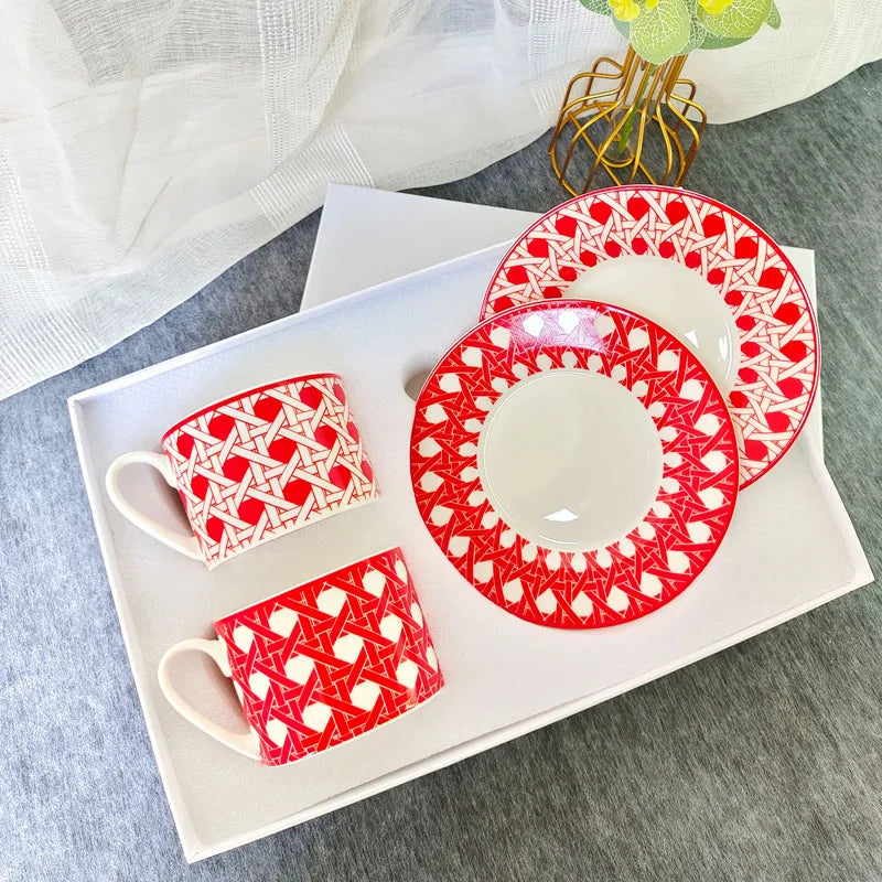 Juego de tazas de café y té DecorBites™ de porcelana fina con platillo, vajilla para té y plato de postre.
