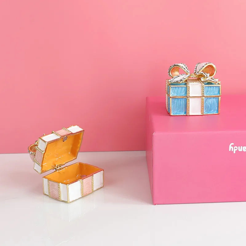 Caja de Joyería de Lazo en Forma de Nudo Decorbites™: Organizador de Anillos y Pendientes en Forma de Lazo y Contenedor de Regalos