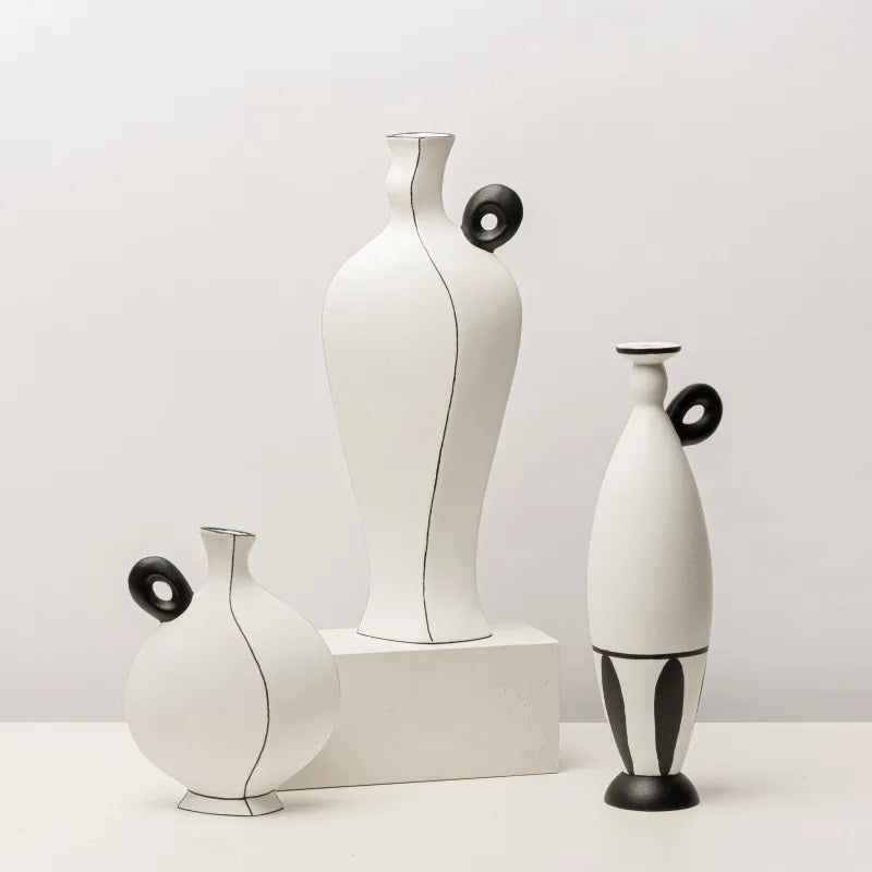 Jarrón de resina DecorBites™ con líneas negras geométricas - Decoración floral artesanal para el hogar