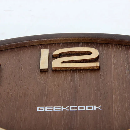 ساعة حائط من الخيزران بتصميم عصري لغرفة المعيشة من DecorBites™