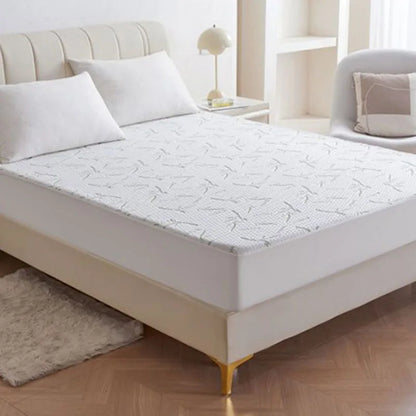 DecorBites™ Bamboo Jacquard Waterproof Fitted Mattress Cover for Queen King Bed