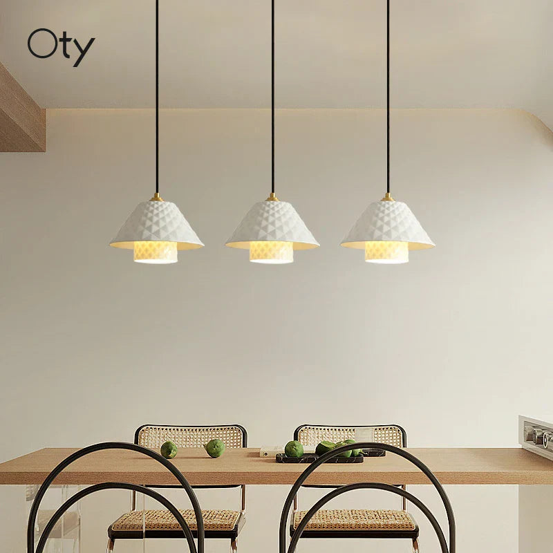 ديكوربايتس™ مصابيح نحاسية سيراميكية معلقة لتزيين المنزل