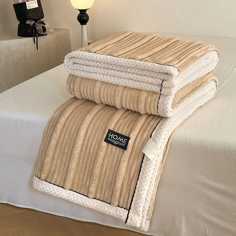 Manta de felpa suave de terciopelo color leche DecorBites™ con diseño de conejo sintético para otoño/invierno