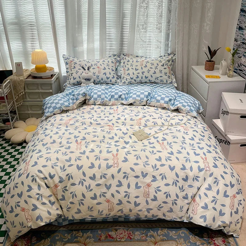 Decobites Flowers Print Cotton King Size Bedding Set, Soft & Comfortable Duvet Cover Set