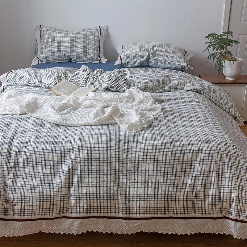 Seersucker Lace Bedding Set
