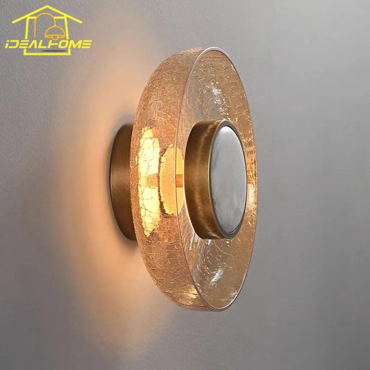Lámpara de pared LED DecorBites™ de cristal agrietado. Diseño moderno y minimalista para la decoración del hogar.