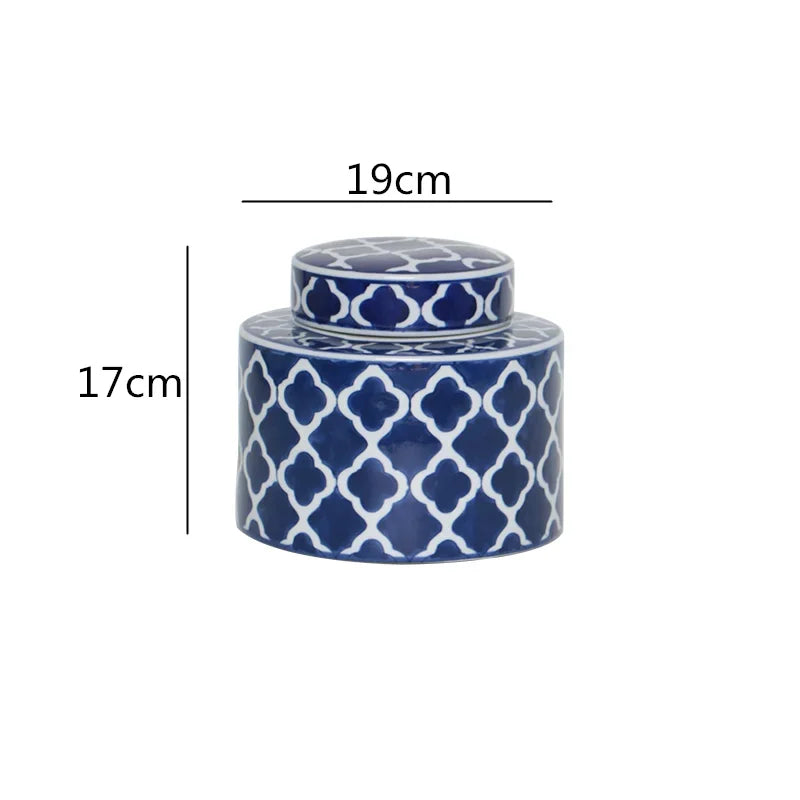 DecorBites™ Chinese Retro Ceramics Golden Vase with Cover for Home Décor and Organization