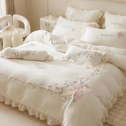 Decobites Rose Flowers Embroidery Princess Bedding Set - 4Pcs