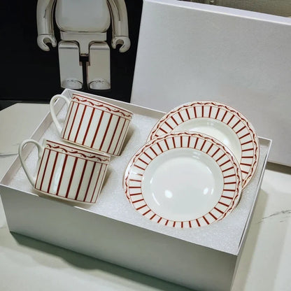 Juego de tazas de café y té DecorBites™ de porcelana fina con platillo, vajilla para té y plato de postre.