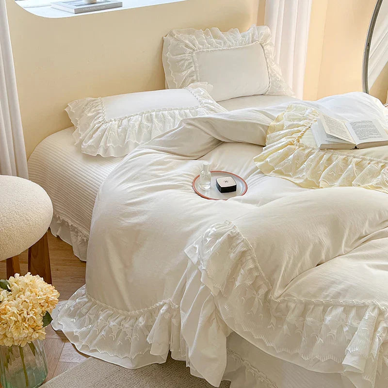 Decobites Lace Ruffles Bedding Set in Pearl White Cream Yellow Princess Cotton