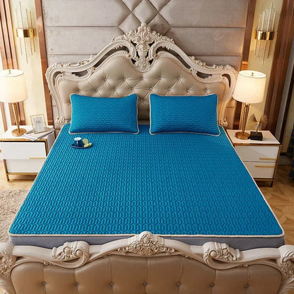 DecorBites™ Cartoon Print Silky Mattress Set: 4-Layer Quilted Breathable Cushion