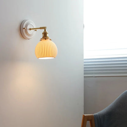 DecorBites™ مصباح حائط LED بذراع نحاسي لغرفة النوم والحمام ومرآة وإضاءة الدرج