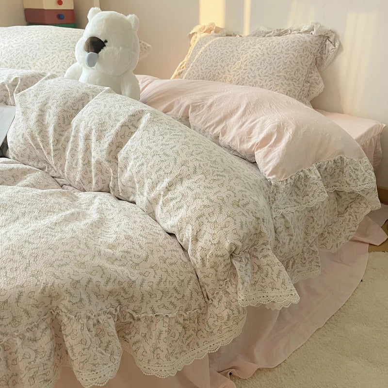 Lace Ruffle Bedding Set
