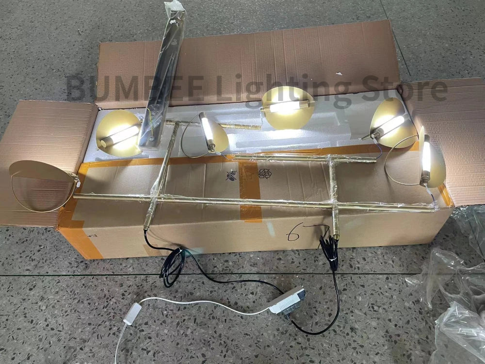 ديكوربايتس™ مصباح معلق هندسي من الحديد للديكور المنزلي والإضاءة