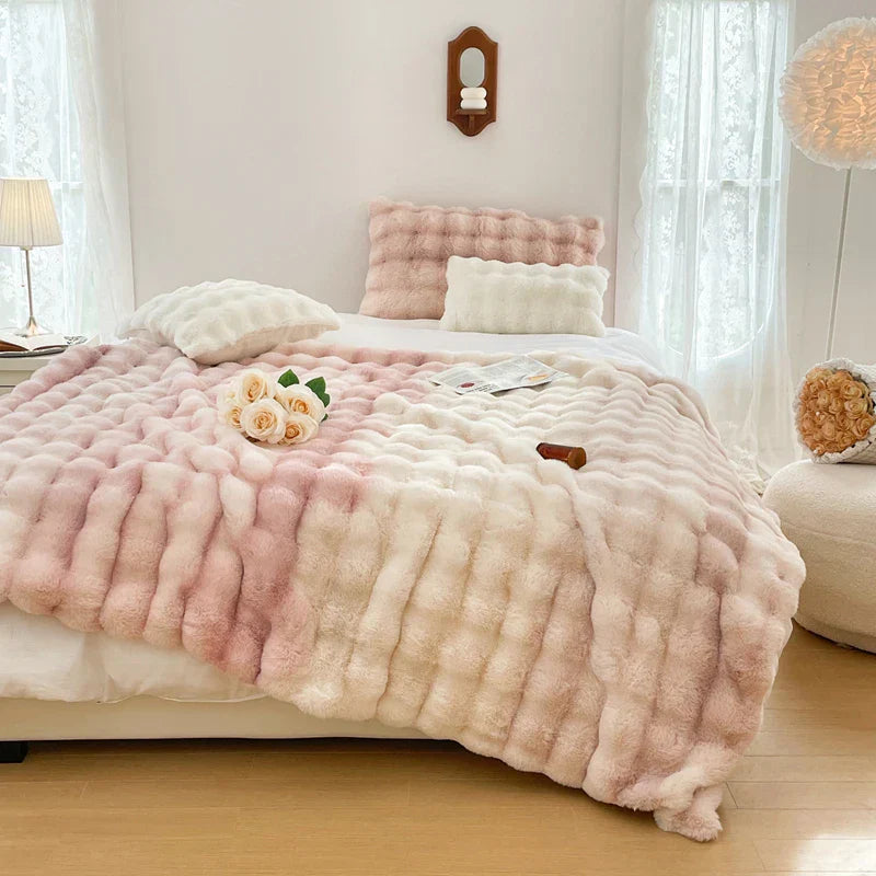 Decobites Gradient Pink Double Layer Faux Fur Winter Blanket