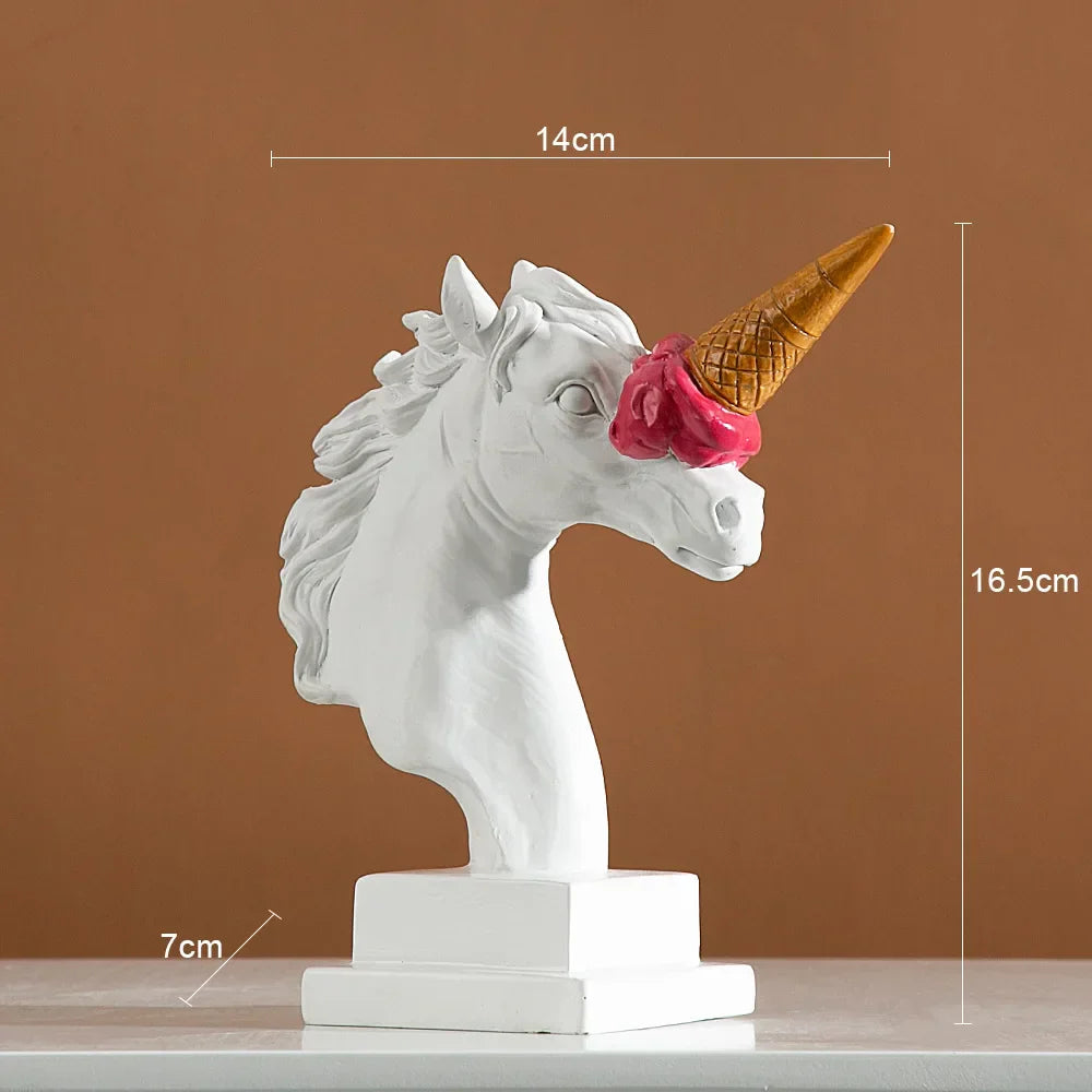 Estatua de cabeza de caballo con helado DecorBites™ para decoración moderna del hogar