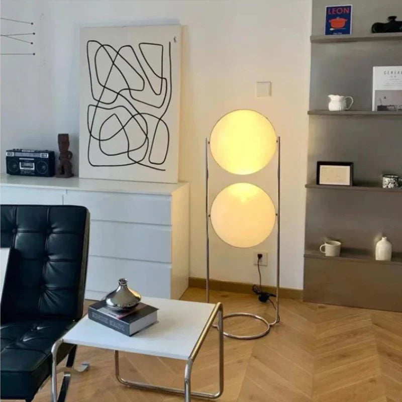 Lámpara de pie LED Decorbites™ de metal cromado para sala de estar con bola de acrílico blanco