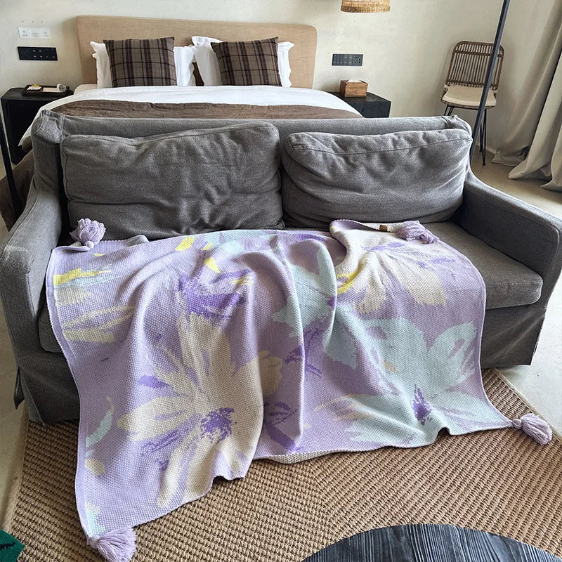 Manta de punto acogedora DecorBites™: Funda de sofá multifuncional morada para la sala de estar, la oficina y la hora de la siesta.