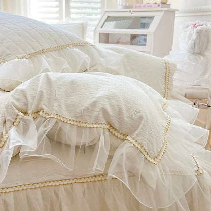 Decobites Seersucker Princess Bedding Set with Lace Ruffles - 4Pcs