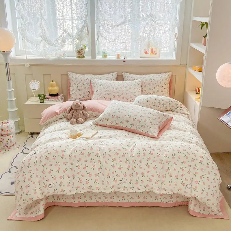 DecorBites™ Cartoon Cat Floral Duvet Set, Girls' Pink Bedding Collection
