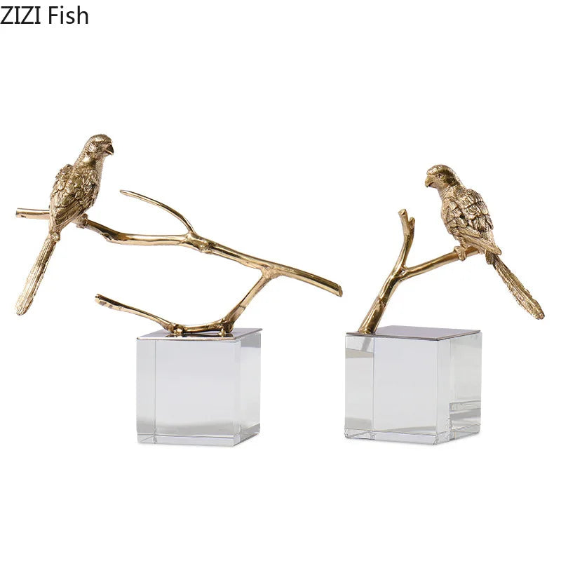 ديكور بايتس™ تمثال طائر نحاسي بقاعدة كريستالية - ديكور جمالي للغرفة