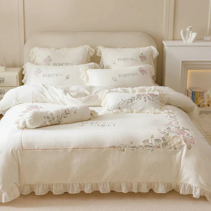 Decobites Rose Flowers Embroidery Princess Bedding Set - 4Pcs