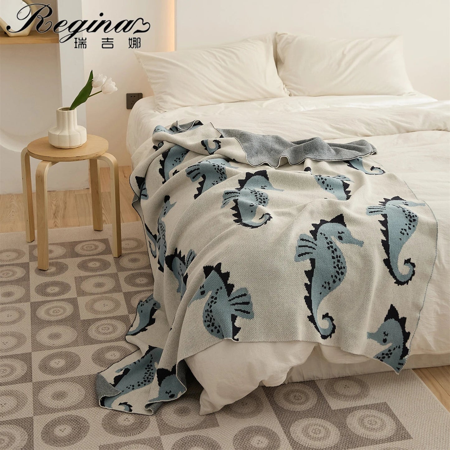 DecorBites™ Cute Sea Horse Cotton Blanket