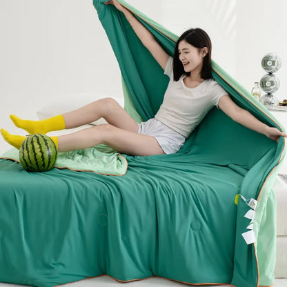 لحاف صيفي من الألياف الباردة من DecorBites™: بطانية خفيفة ناعمة وجيدة التهوية وقابلة للغسل في الغسالة