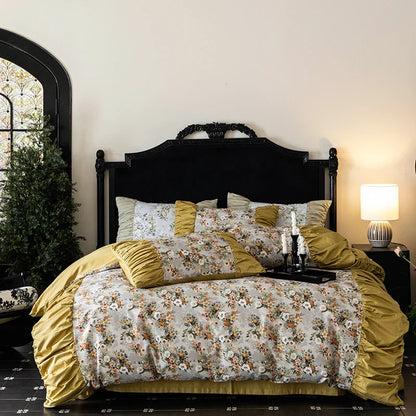 Decobites Vintage Rose Print Ruffles Bedding Set: 800TC Egyptian Cotton, Duvet Cover, Sheet, Pillowcases