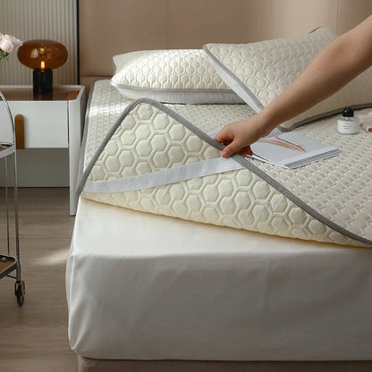 Decobites Ultra-Thick Latex Cooling Mat: High-Quality Lyocell Fabric, Cool Silk Feel, Summer Bed Mat