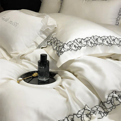 Decobites Silky Eucalyptus Fiber Bedding Set with Wide Lace Edge