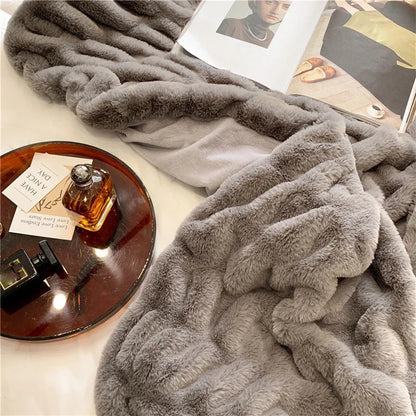 Decobites Faux Rabbit Fur Luxury Winter Blanket for Beds