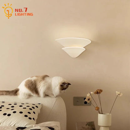 Lámpara de pared de yeso DecorBites™ Cream Wind LED - Diseño de paraguas semicircular