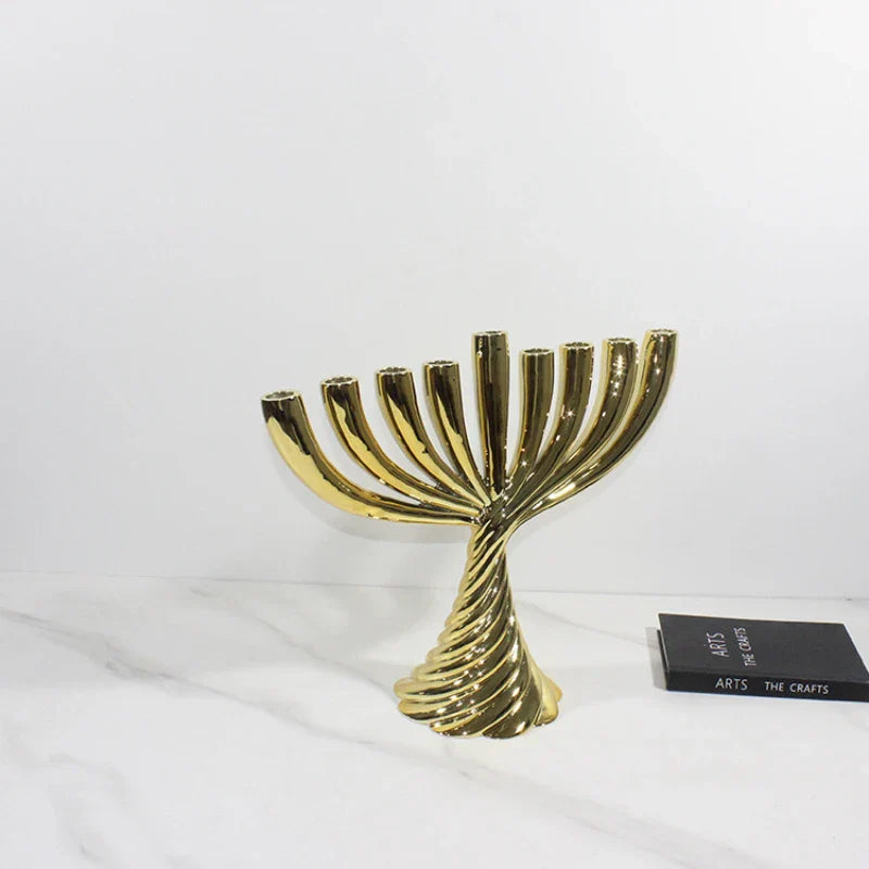 Conjunto de portavelas de torsión geométrica Decorbites™ de oro para una decoración elegante del hogar