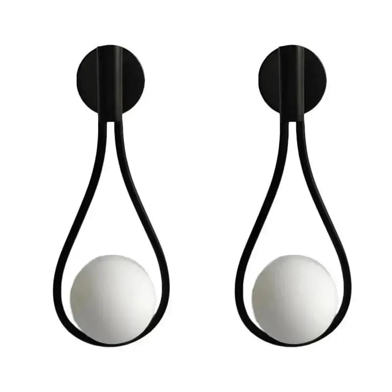 Lámpara de pared DecorBites™ con bola de cristal y acabado en latón, iluminación LED para dormitorio y sala de estar.