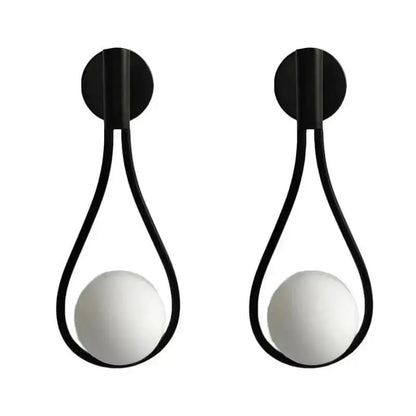 Lámpara de pared DecorBites™ con bola de cristal y acabado en latón, iluminación LED para dormitorio y sala de estar.