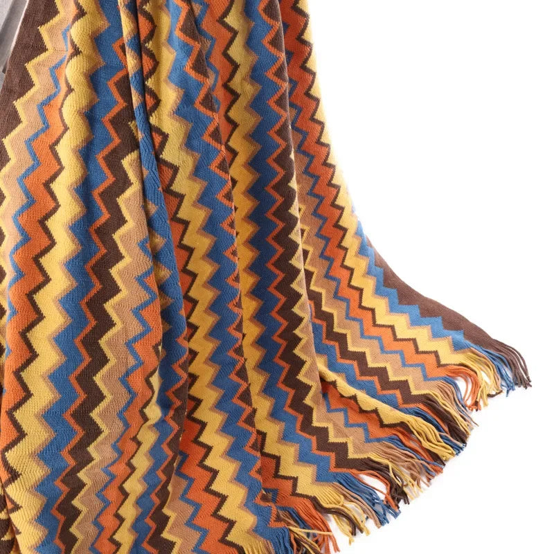 DecorBites™ Bohemian Stripe Throw Blanket with Tassels - Cozy Sofa or Bedspread Bushawl